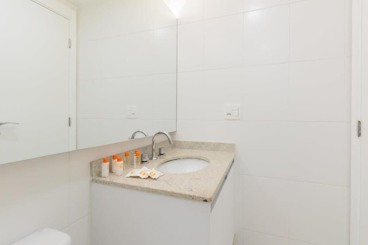 Bhomy Vila Madalena Studio Moderno Na85B Sao Paulo Bagian luar foto